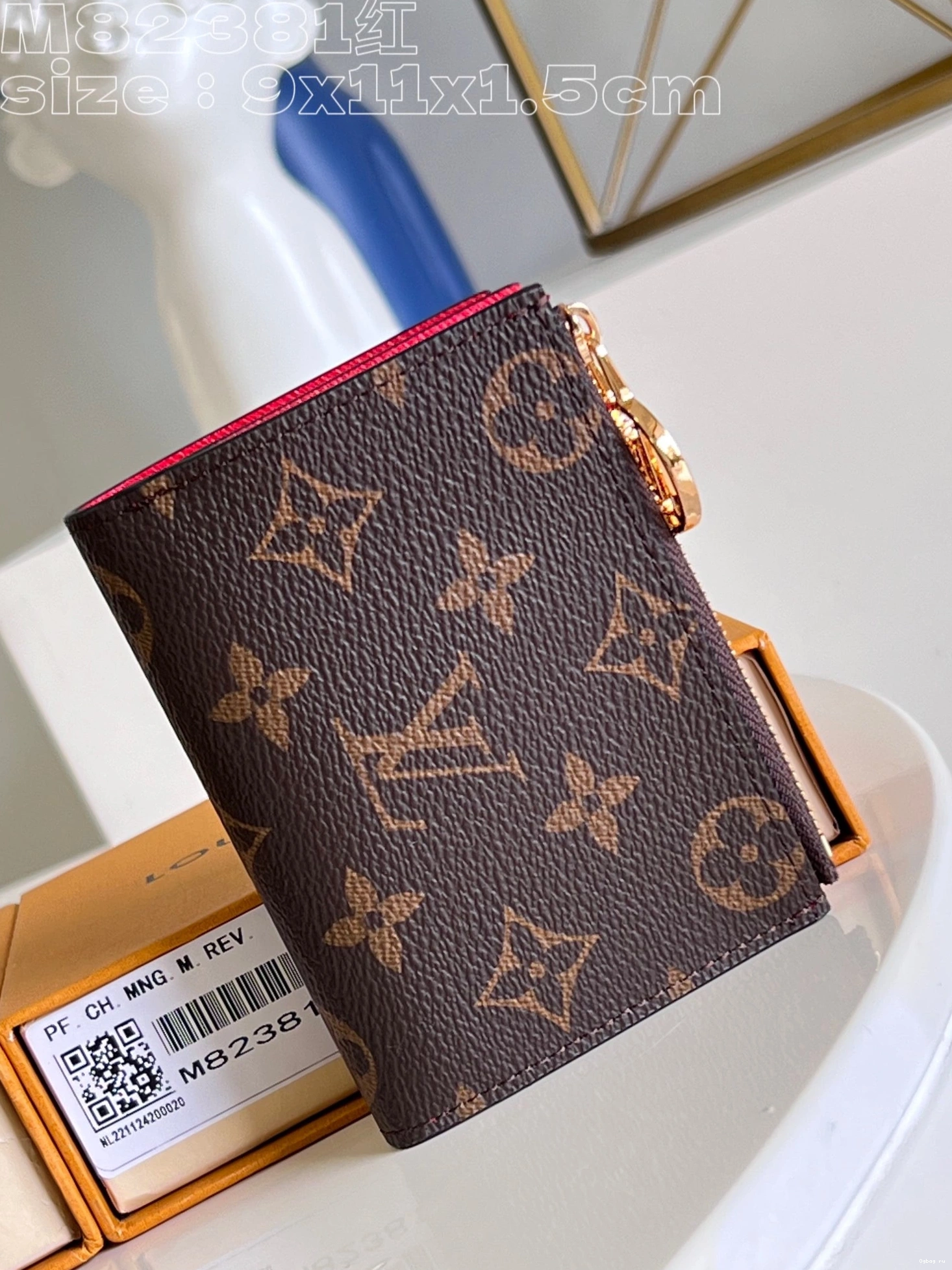 Wallet Vuitton Louis Lisa 0813